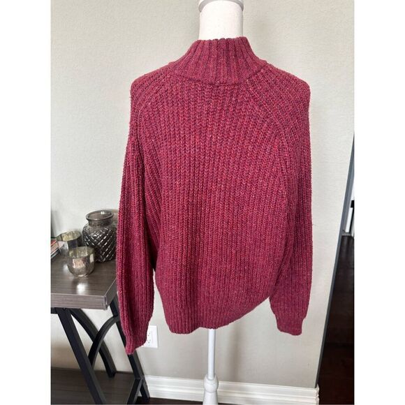 Thick Knit Pullover Sweater - Picture 2 of 5